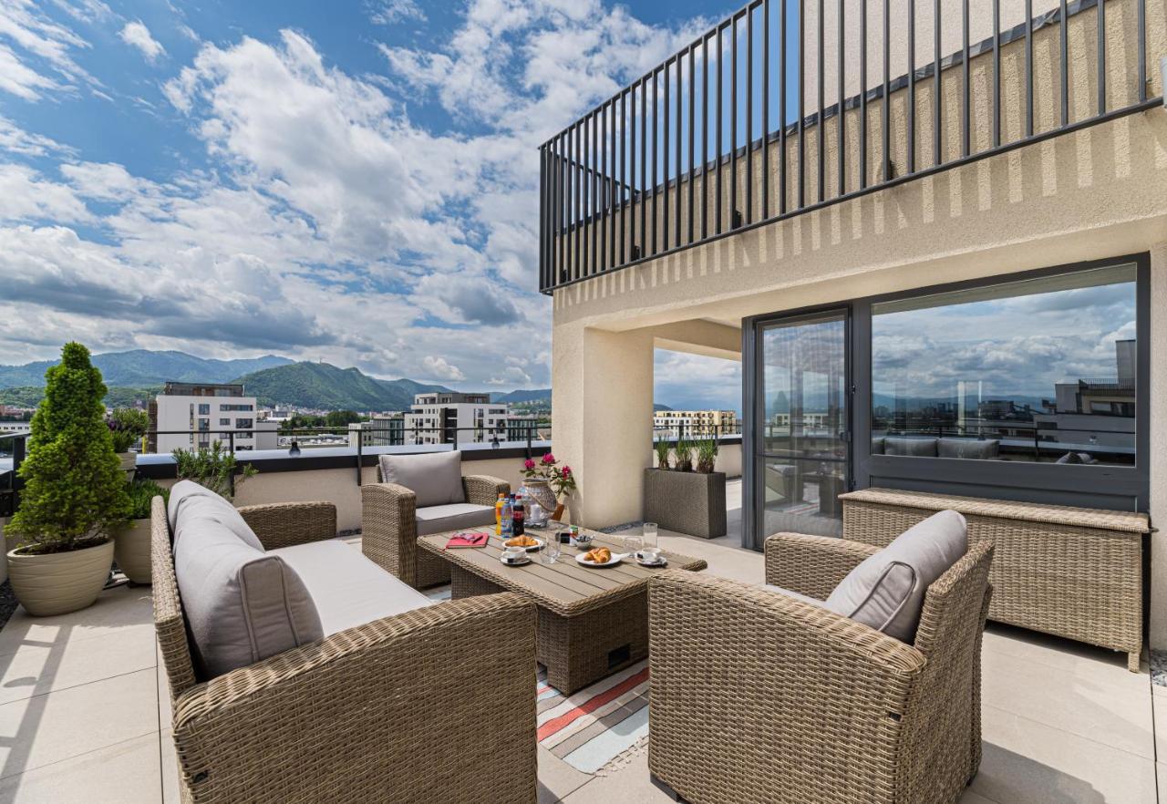 Mk Apartments Брашов Екстериор снимка