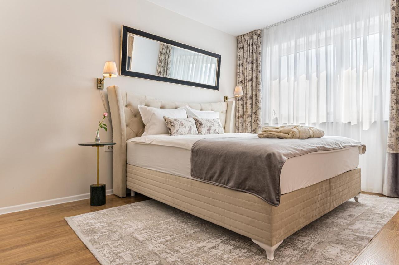 Mk Apartments Брашов Екстериор снимка