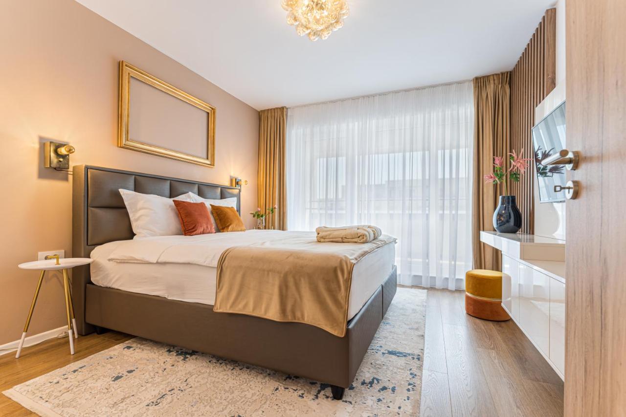 Mk Apartments Брашов Екстериор снимка