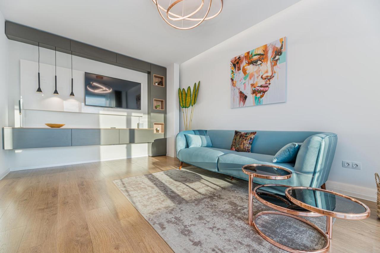 Mk Apartments Брашов Екстериор снимка