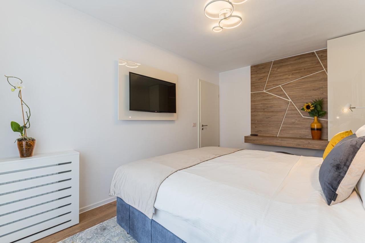 Mk Apartments Брашов Екстериор снимка