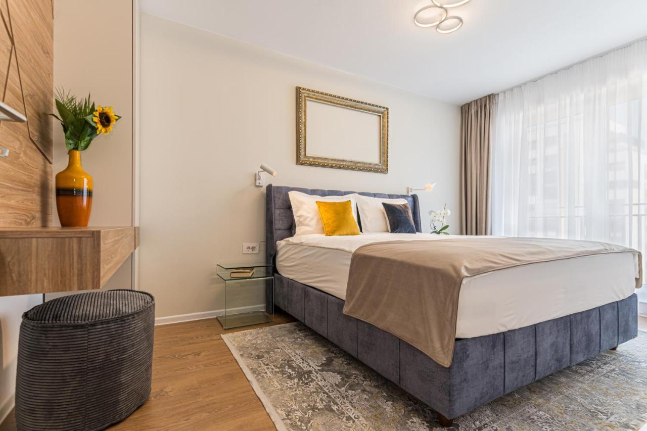 Mk Apartments Брашов Екстериор снимка