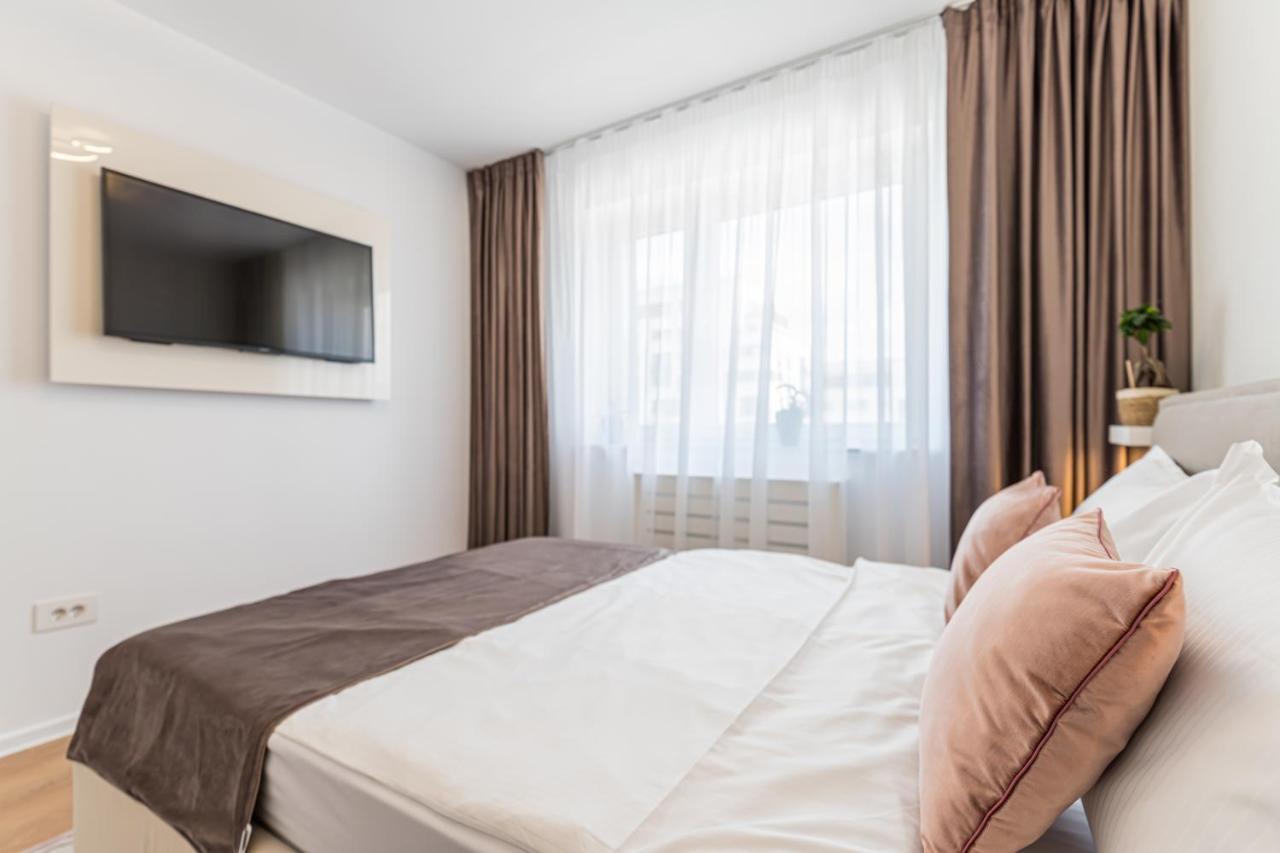 Mk Apartments Брашов Екстериор снимка