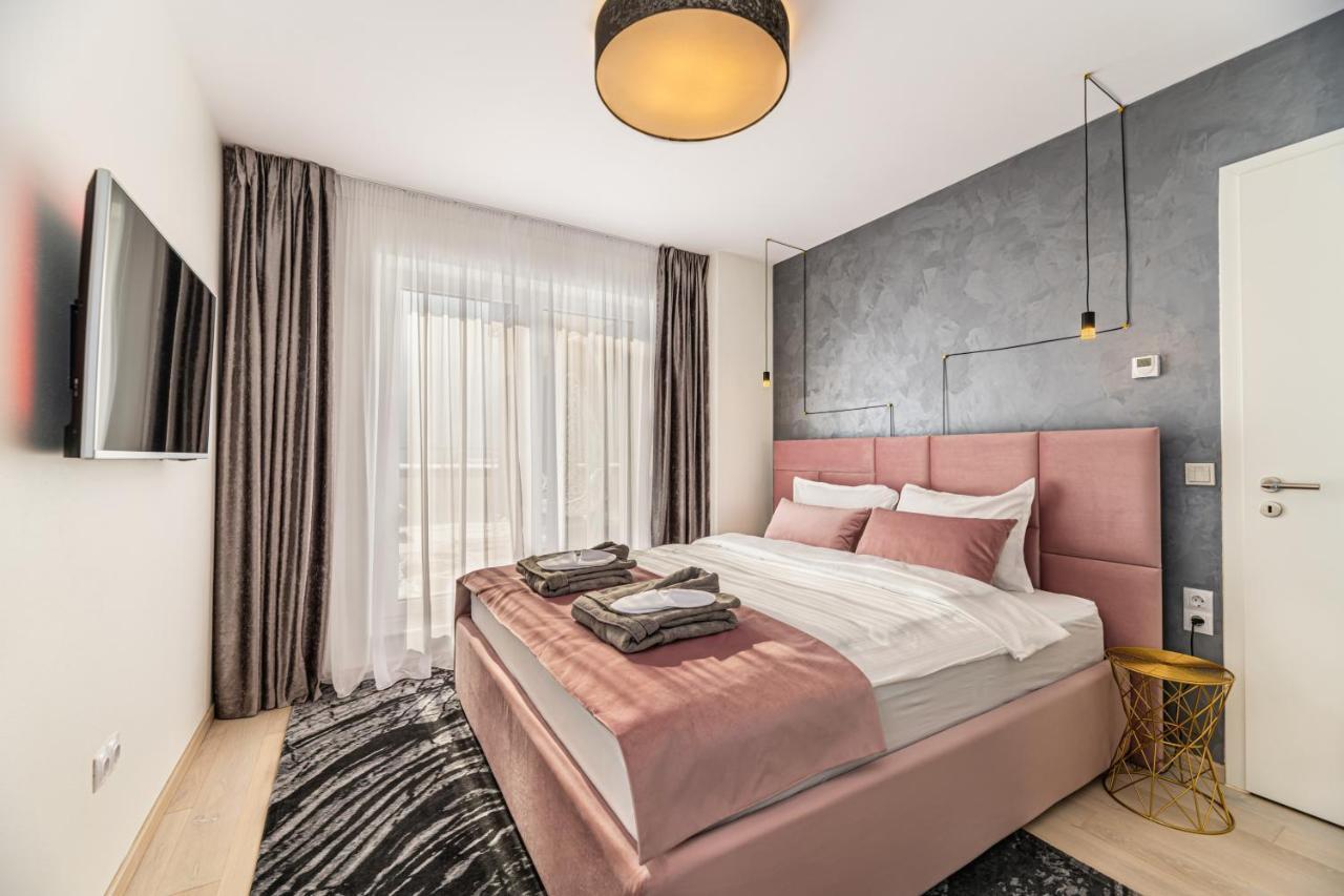 Mk Apartments Брашов Екстериор снимка