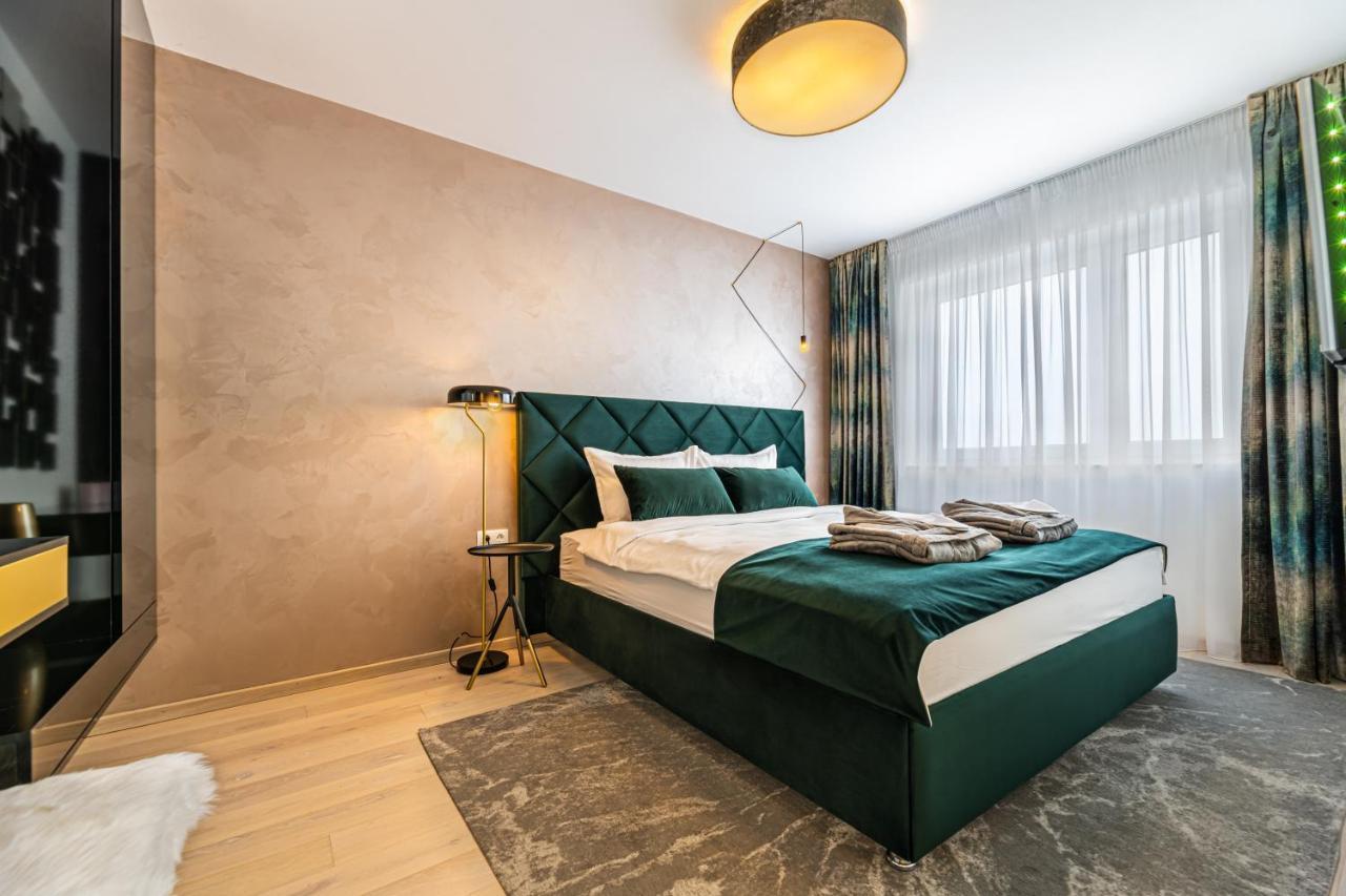 Mk Apartments Брашов Екстериор снимка