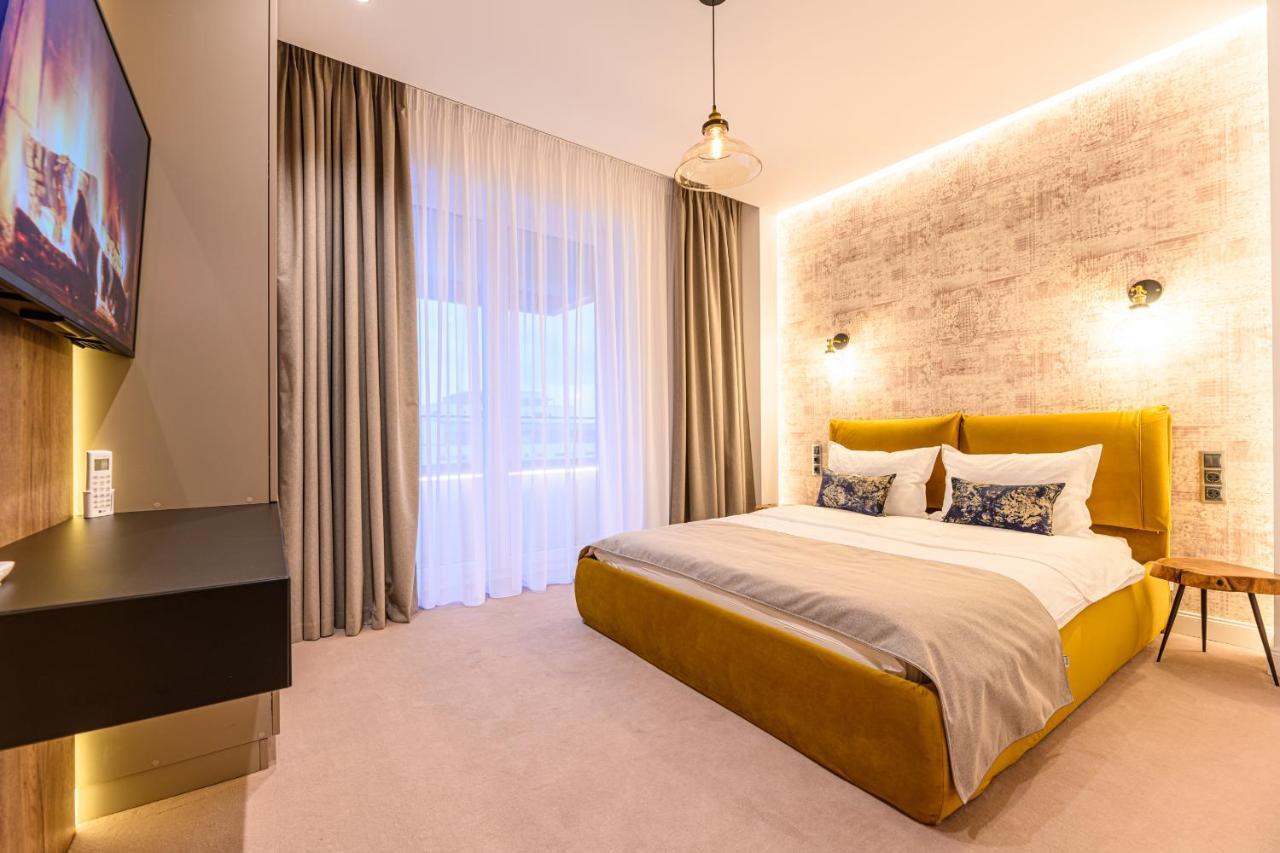 Mk Apartments Брашов Екстериор снимка