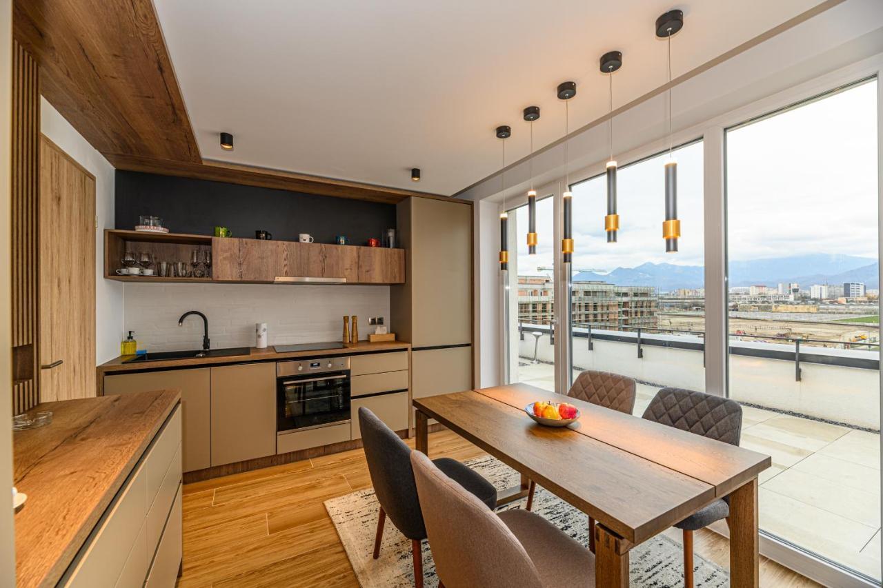 Mk Apartments Брашов Екстериор снимка